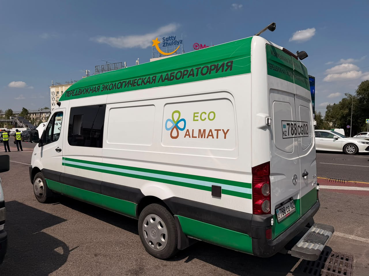 Алматыда жыл басынан бері шығарындылар нормасынан асатын 1,3 мыңнан астам автокөлік анықталды