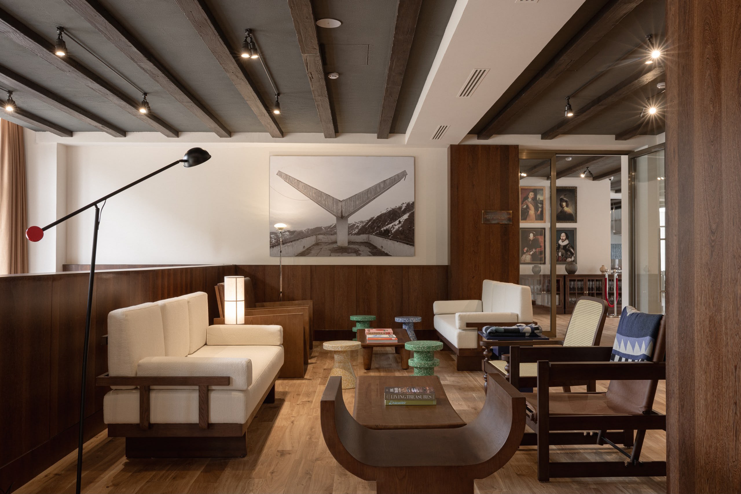 Алматының таулы аймағында Medeu Park Hotel ашылды