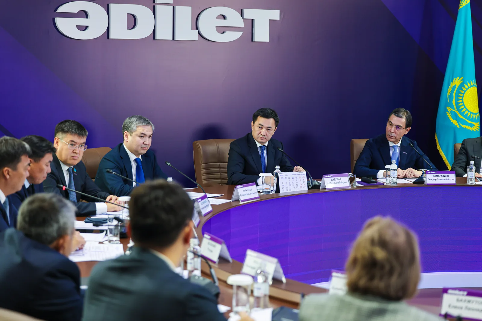 «Әділет» партиясының Іскерлік кеңесі орта бизнестің үлесін 20%-ға дейін арттыру жолдарын ұсынды