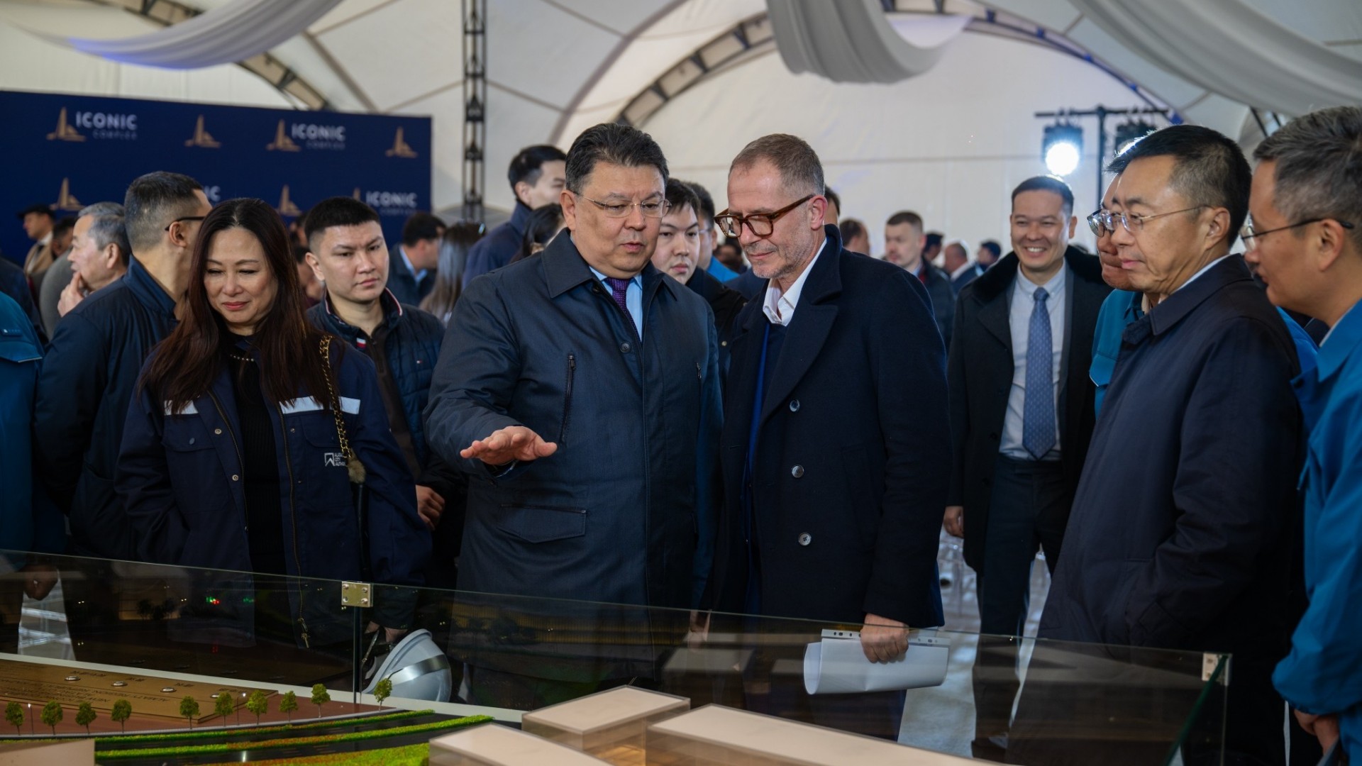 Алатау қаласында алғашқы зәулім ғимараттың құрылысы басталды